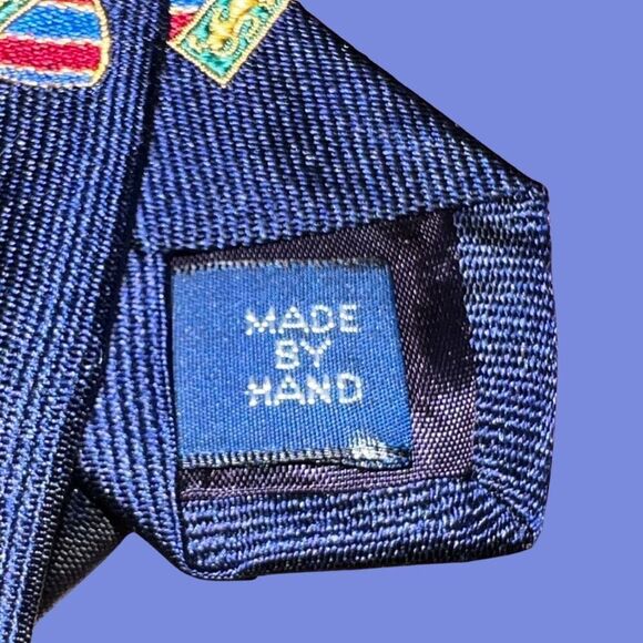 Vintage Polo by Ralph Lauren Blue Yellow Crest Tie 100% Silk Hand Made - Picture 3 of 5